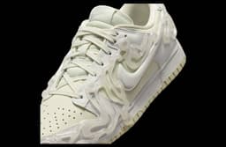 Nike Dunk Low WMNS Sea Glass release thumbnail 9