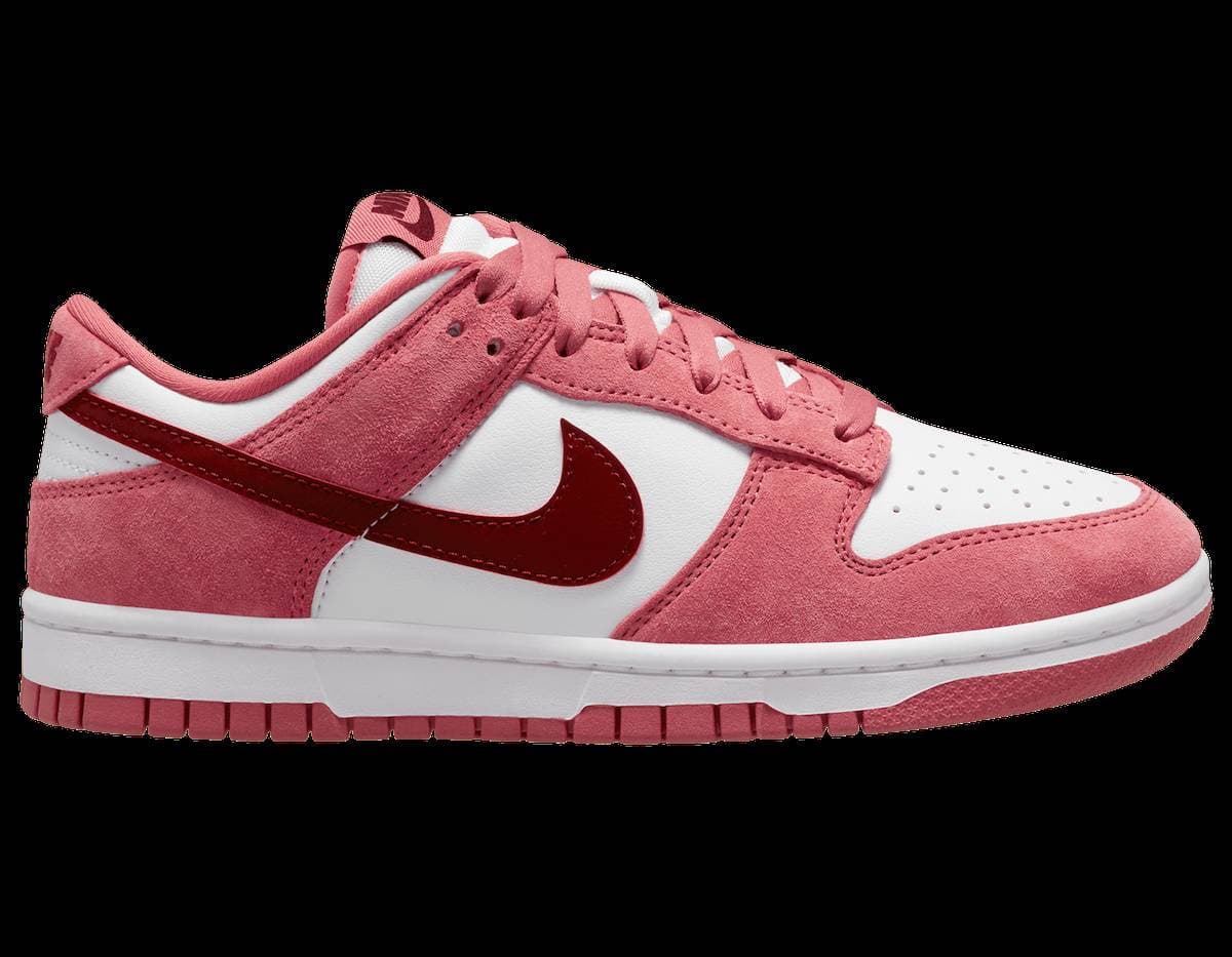 Nike Dunk Low WMNS Valentine’s Day Nike release photo