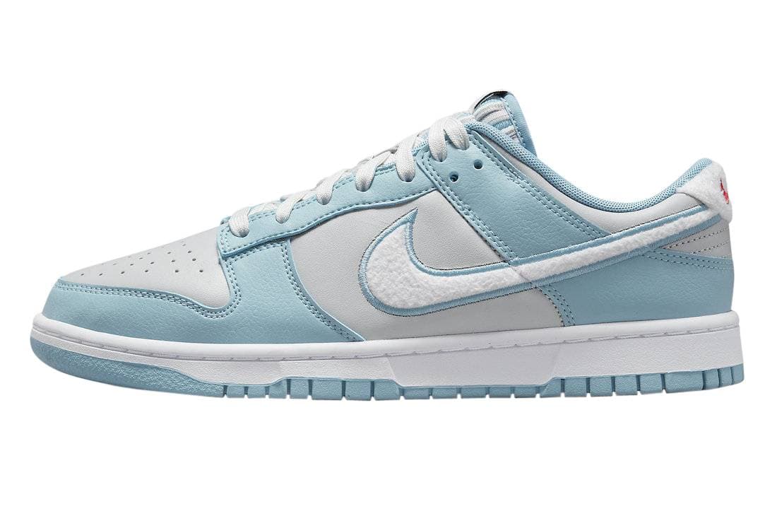 Nike Dunk Low Worn Blue Nike release photo