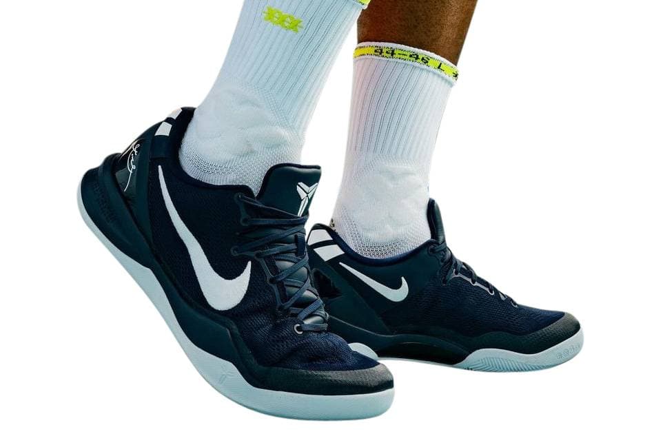 Nike Kobe 8 Protro College Navy release photo 4