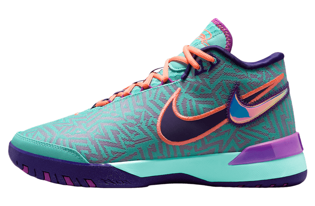 Nike LeBron NXXT Genisus Hyper Turquoise Nike release photo