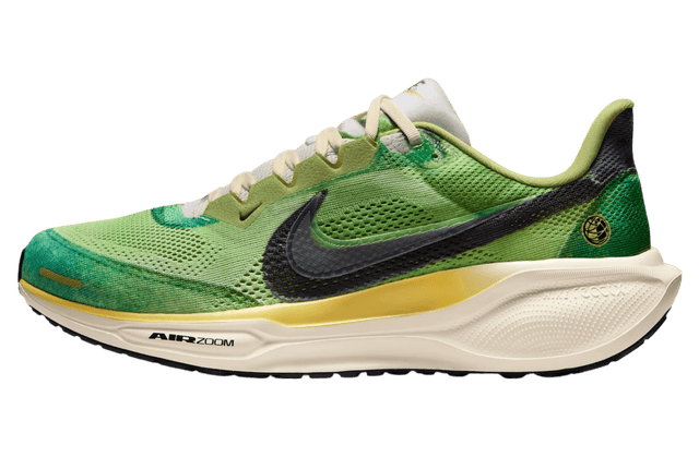 Nike Pegasus 41 Vivid Green / Dark Apple Nike release photo
