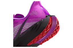 Nike Pegasus Plus WMNS Faith Kipyegon release thumbnail 3