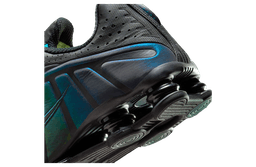 Nike Shox R4 Black / Seaweed Light release thumbnail 3