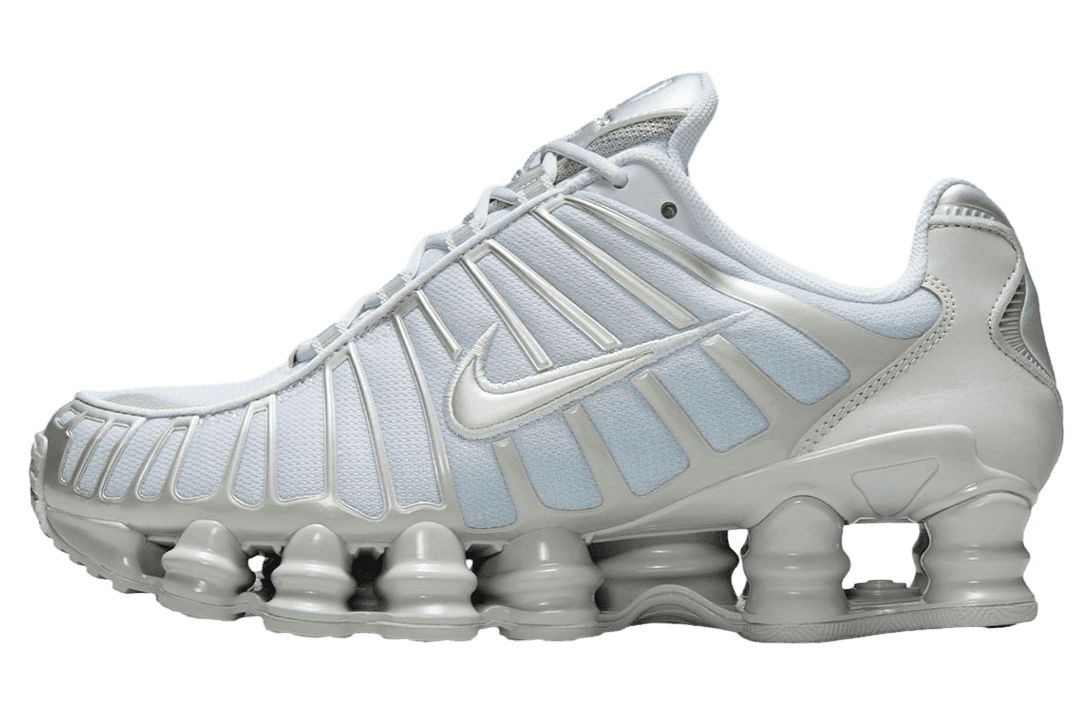 Nike Shox TL WMNS Pure Platinum / Smoke Grey Nike release photo