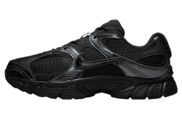 Nike V5 RNR Triple Black release thumbnail 1