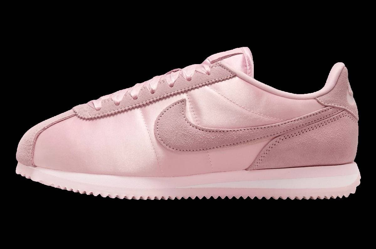 Nike WMNS Cortez Soft Pink Nike release photo