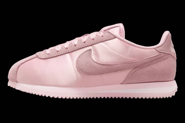 Nike WMNS Cortez Soft Pink Nike release photo