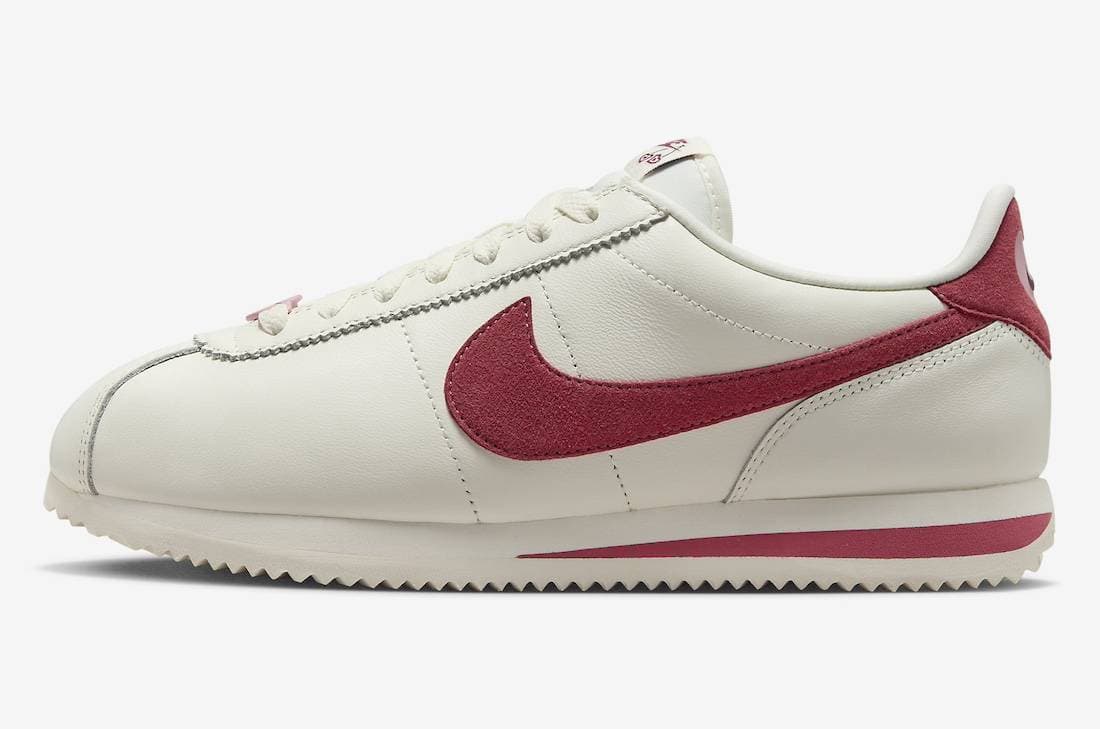 Nike WMNS Cortez Valentine’s Day Nike release photo