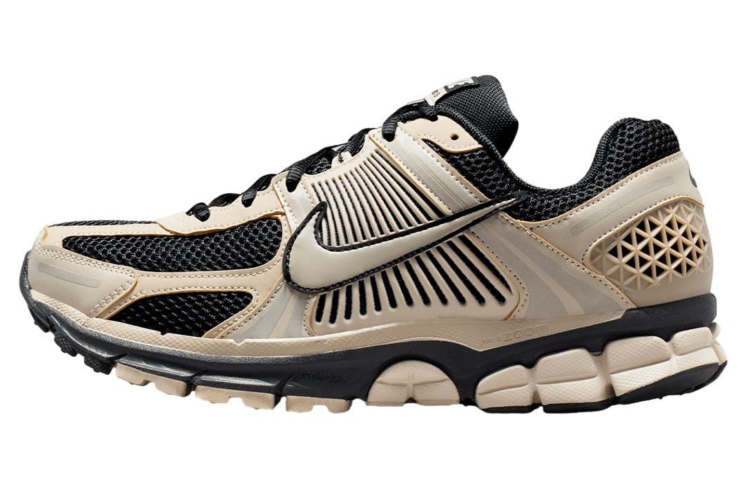 Nike Zoom Vomero 5 Black / Cream II Nike release photo