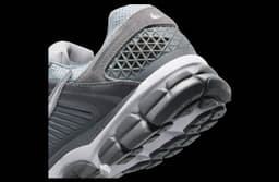 Nike Zoom Vomero 5 Cool Grey / White release thumbnail 8
