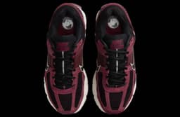 Nike Zoom Vomero 5 Dark Team Red release thumbnail 4