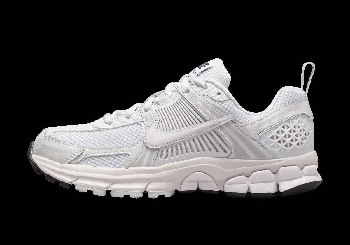 Nike Zoom Vomero 5 GS White Black Nike release photo