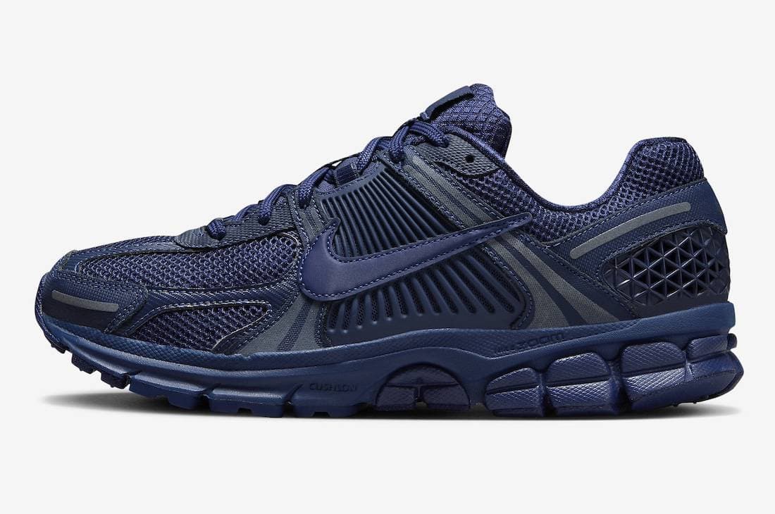 Nike Zoom Vomero 5 Midnight Navy Nike release photo
