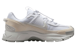 Nike Zoom Vomero 5 Roam Triple White release thumbnail 2