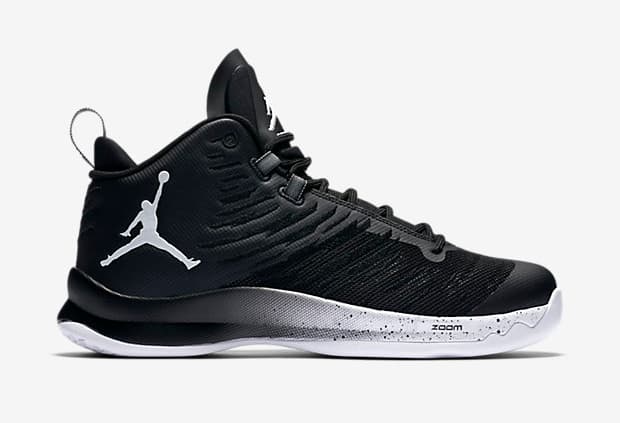 JORDAN SUPER.FLY 5 “TEAM” PACK Jordan release photo