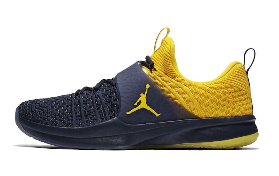 Jordan Trainer 2 Flyknit “Michigan” release photo 2