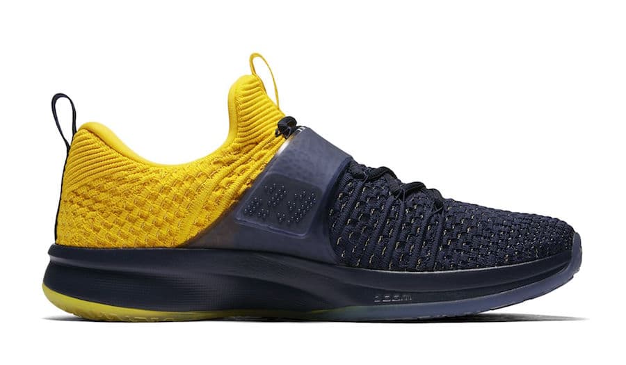 Jordan Trainer 2 Flyknit “Michigan” release photo 3
