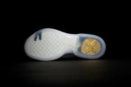 NIKE KOBE 10 “FUNDAMENTALS” release thumbnail 6