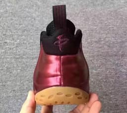 Nike Air Foamposite One release thumbnail 5