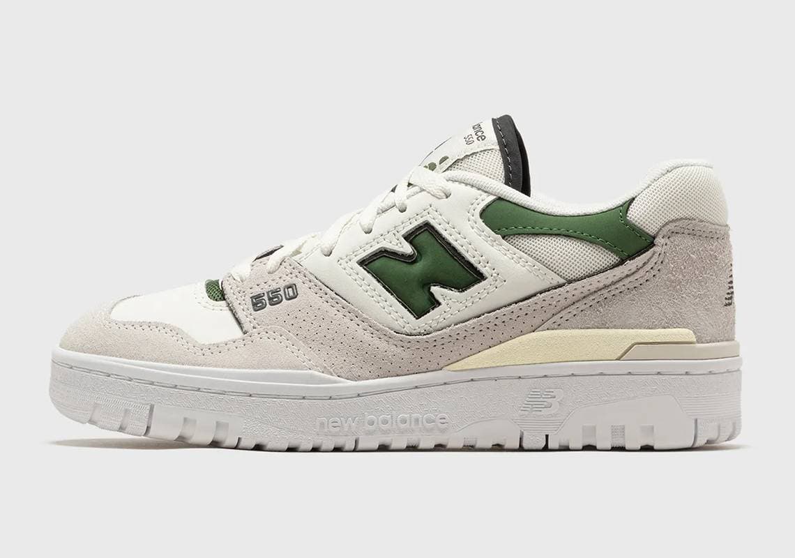 New Balance 550 New Balance release photo