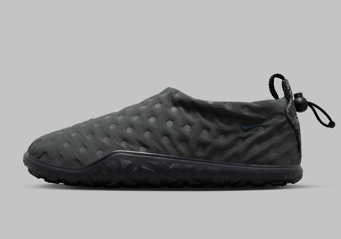 Nike ACG Air Moc Nike release photo