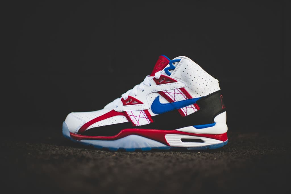 Nike Air Trainer SC High LE QS  release photo 1