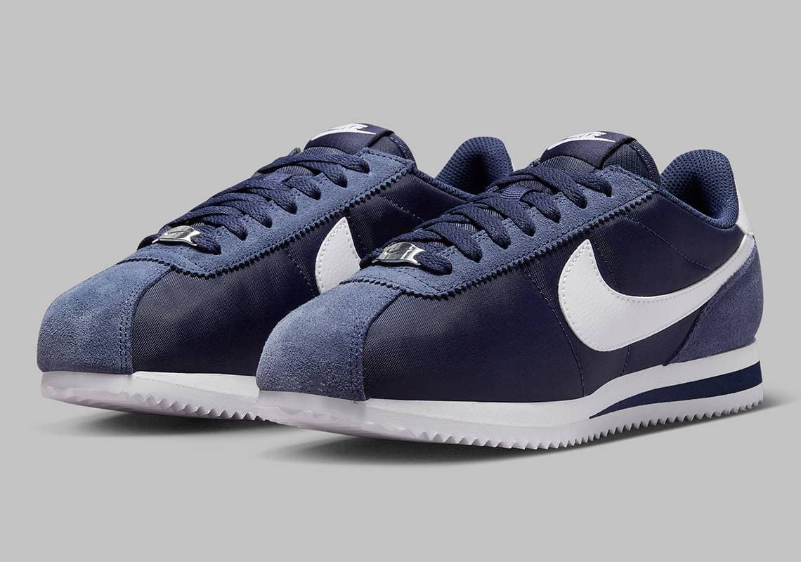 Nike Cortez "Midnight Navy" Nike release photo
