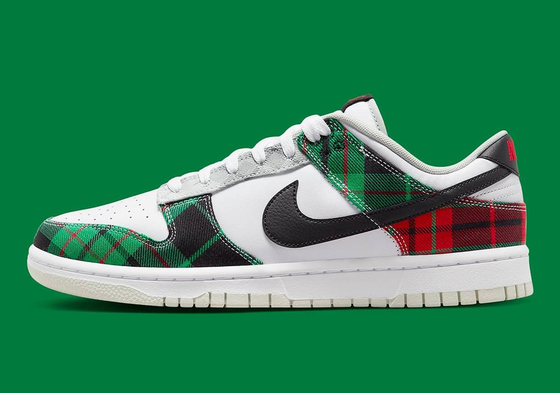 Nike Dunk Low "Plaid" Nike release photo
