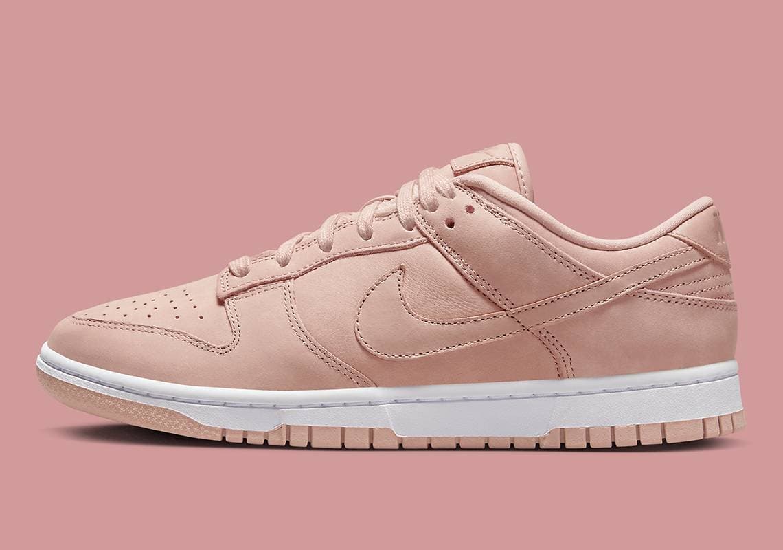 Nike Dunk Low Premium Nike release photo