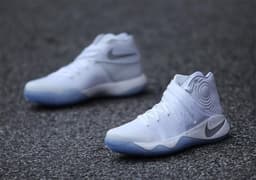 Nike Kyrie 2 “Speckle” release thumbnail 3