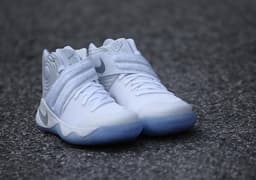 Nike Kyrie 2 “Speckle” release thumbnail 5