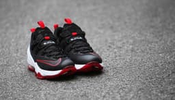 Nike LeBron 13 Low “Bred” release thumbnail 2