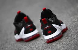 Nike LeBron 13 Low “Bred” release thumbnail 4