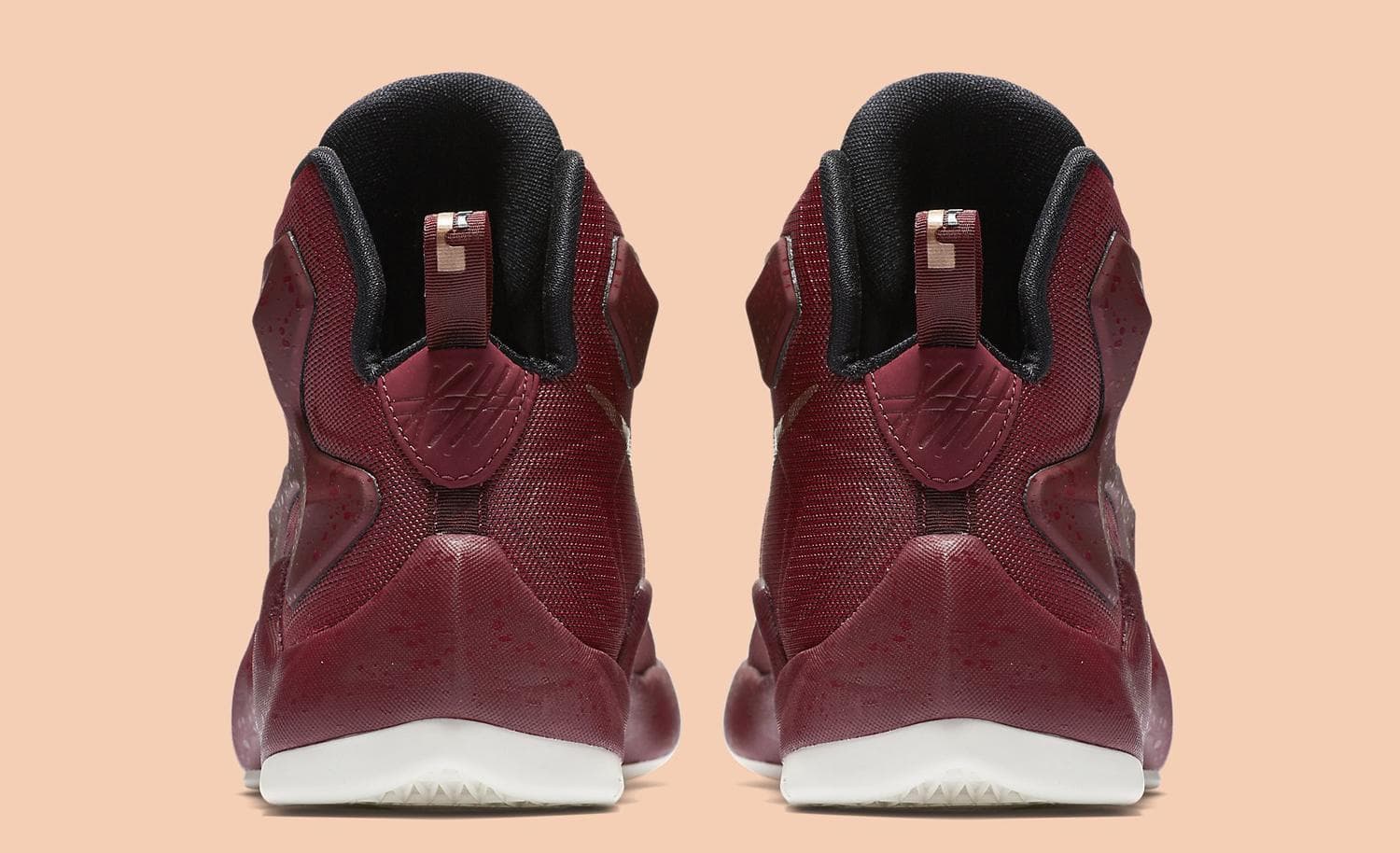 Nike LeBron 13 GS release photo 3