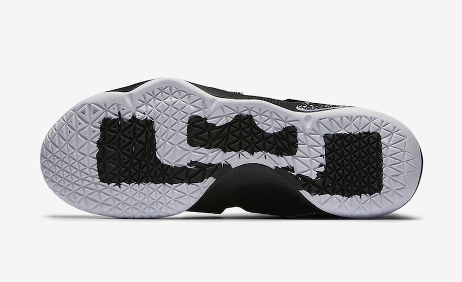 Nike LeBron Soldier 11 “Bred” release photo 5