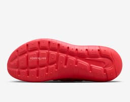 Nike Payaa release thumbnail 3