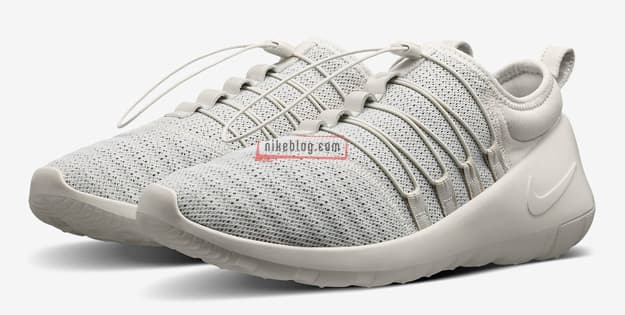 Nike Payaa Nike release photo