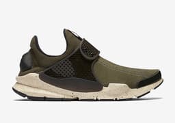 Nike Sock Dart SE release thumbnail 2