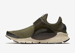 Nike Sock Dart SE release thumbnail 3