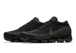 Nike Air VaporMax “Triple Black” release thumbnail 1