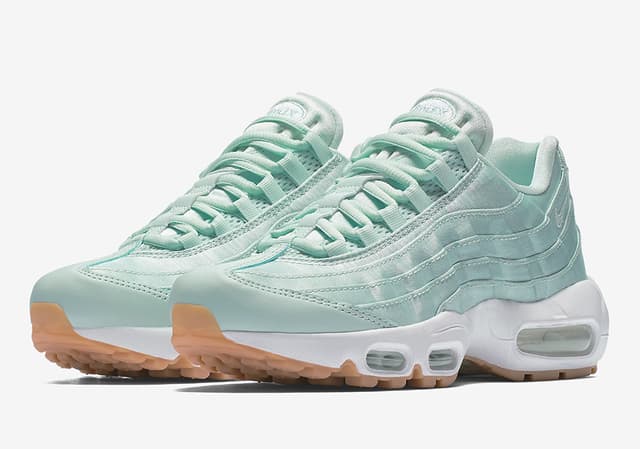 Nike WMNS Air Max 95 “Satin Pack” Nike release photo