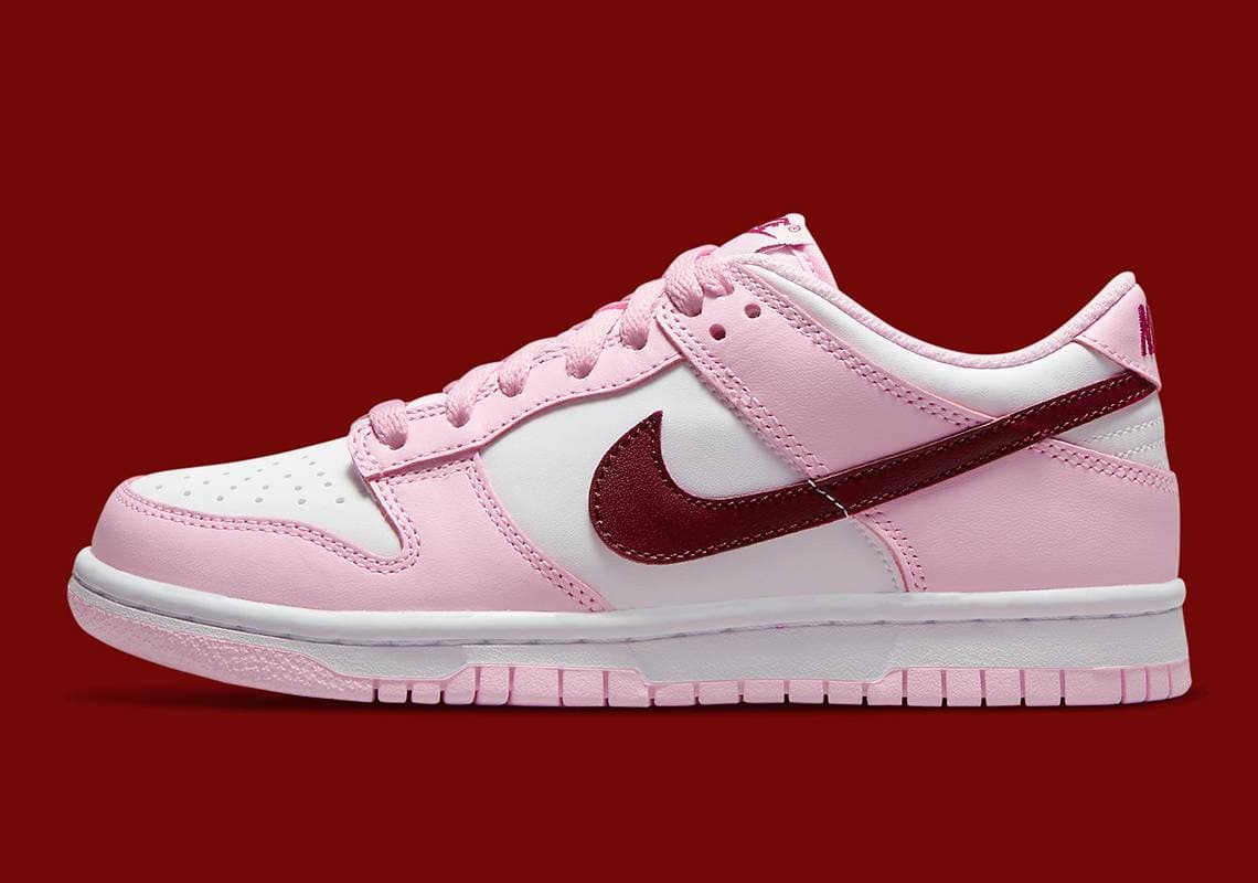 Nike Dunk Low Nike release photo