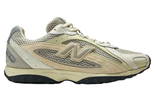 Auralee x New Balance 204l White New Balance release photo