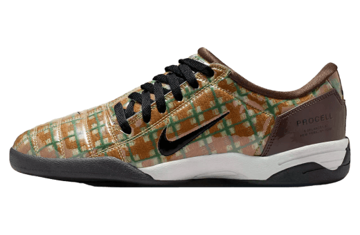 Nike Total 90 Iii Baroque Brown / Fir Nike release photo