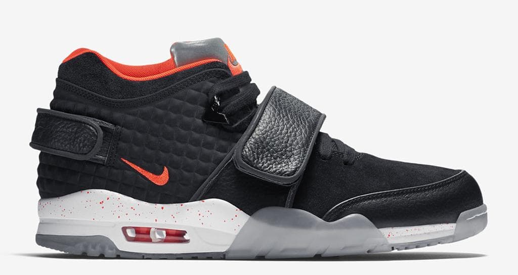 Nike Air Trainer Cruz “Black/Crimson” Nike release photo