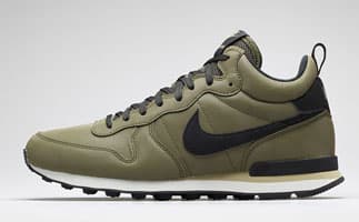 Nike Internationalist Mid “Reflective Pack” release photo 1