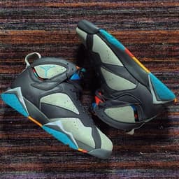 Air Jordan 7 'Bobcats' release thumbnail 1