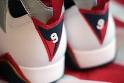 Remastered Olympic 7's release thumbnail 4