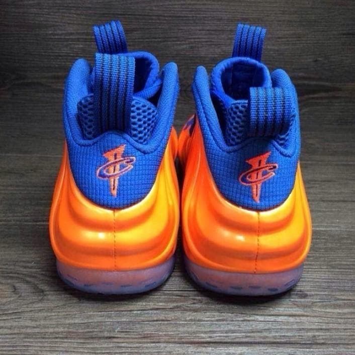 Nike Foamposite Knicks release photo 2